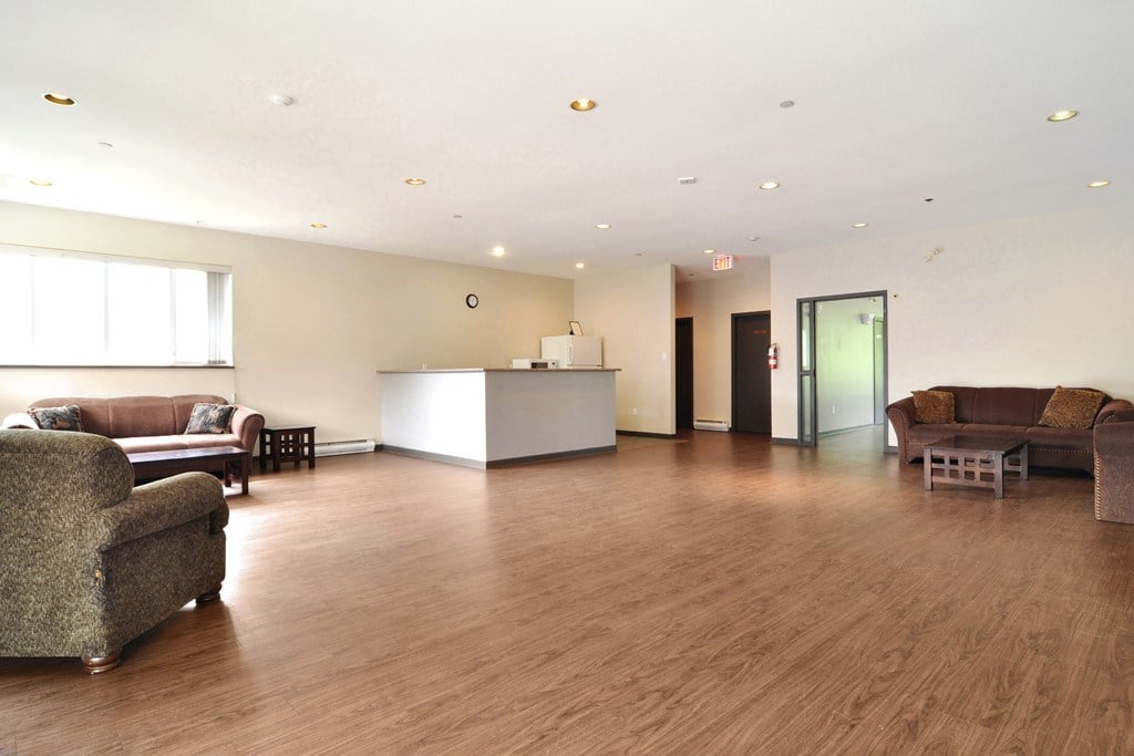 413-2551 Parkview Ln
