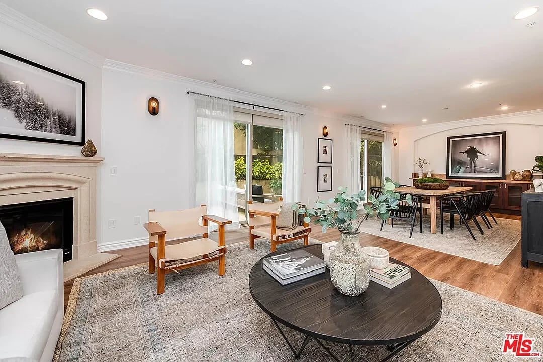 135 S Swall Dr Unit: 103