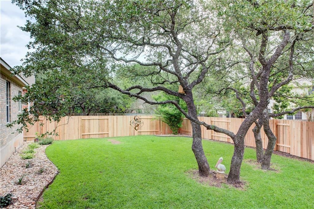 11513 Georgian Oaks Drive