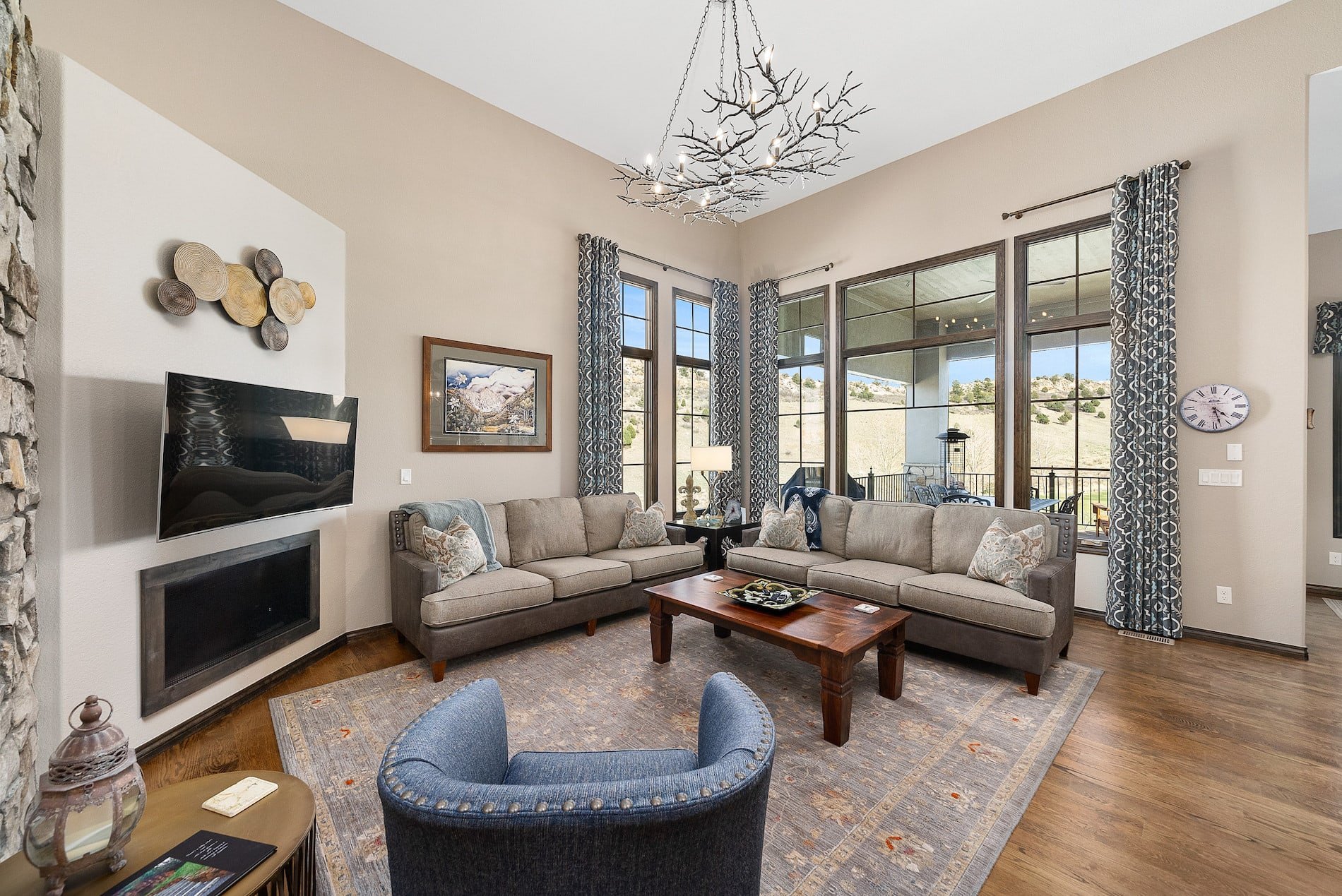 8015 Donatello Court