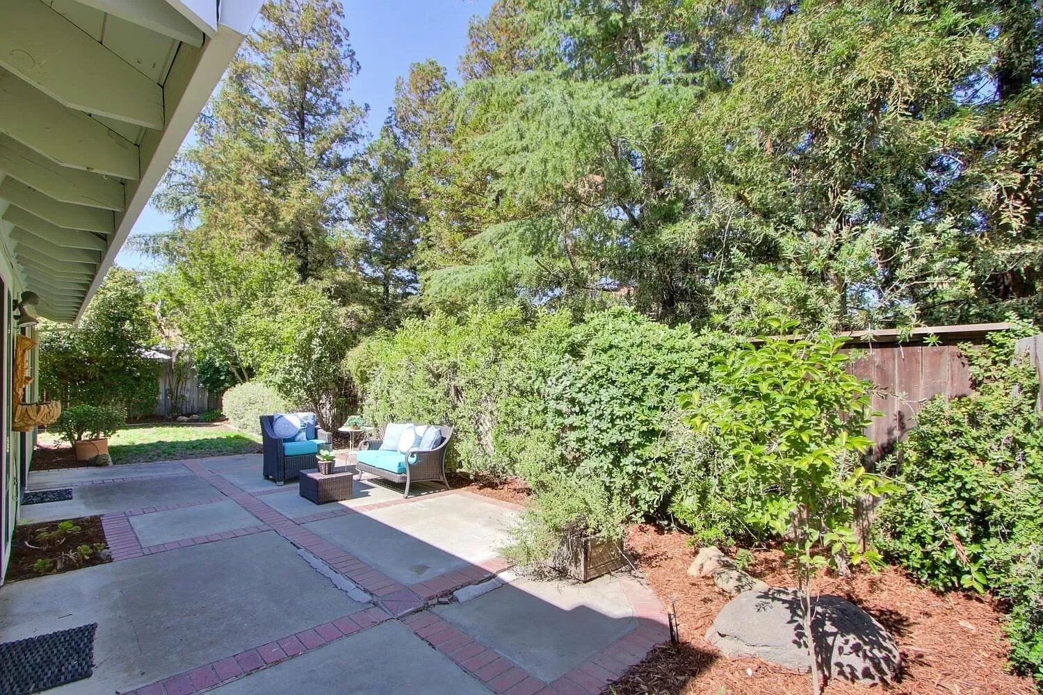 1211 Gazelle Place