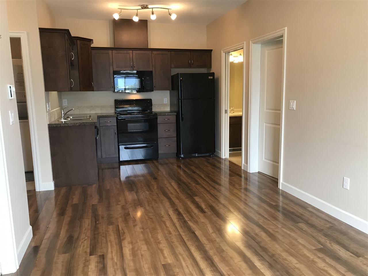 317-8531 Young Rd