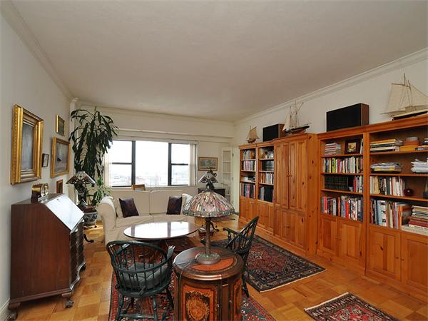 8 Whittier Place #4D