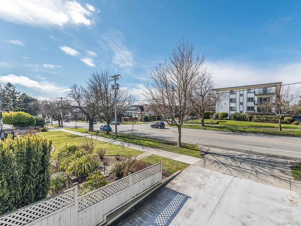 203-445 Cook St, Victoria