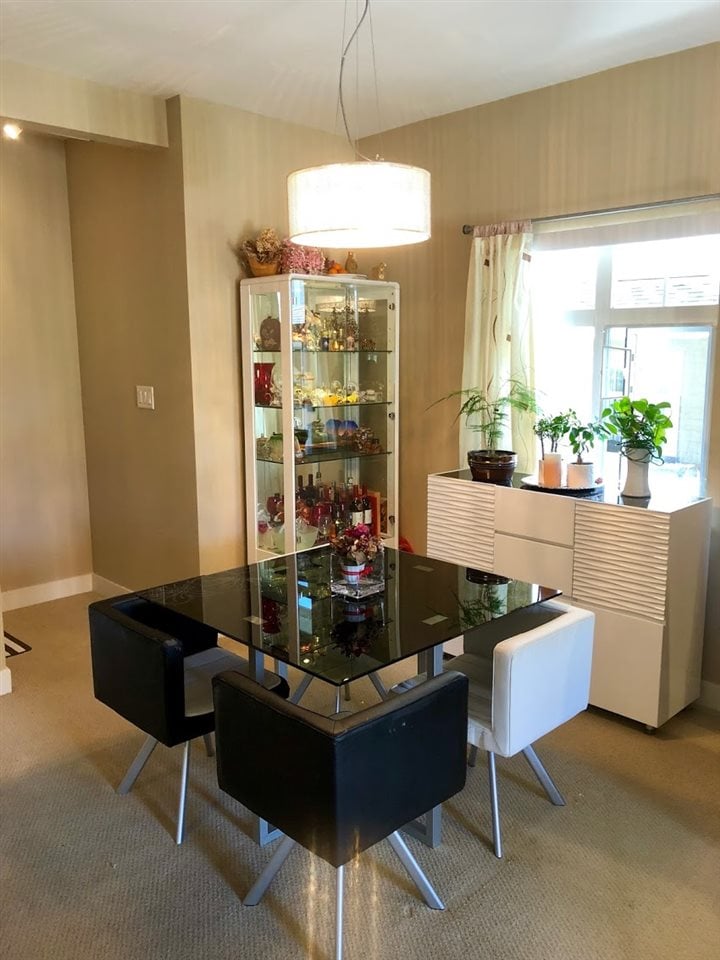 62-7388 Macpherson Ave