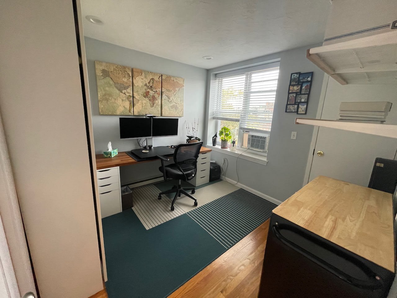 DECEMBER 1 - East Boston 2 bed 1 bath w/ Patio and Common Laundry - FURNISHED OR UNFURNISHED! 