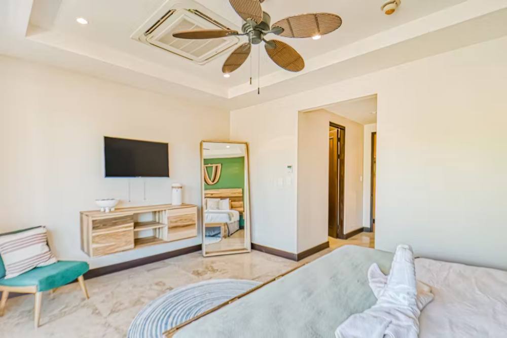 Exclusive Furnished Coastal Condo, Papagayo, Guanacaste