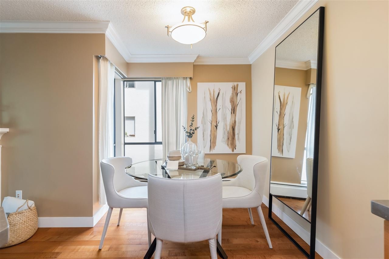 210-2255 W 8th Ave