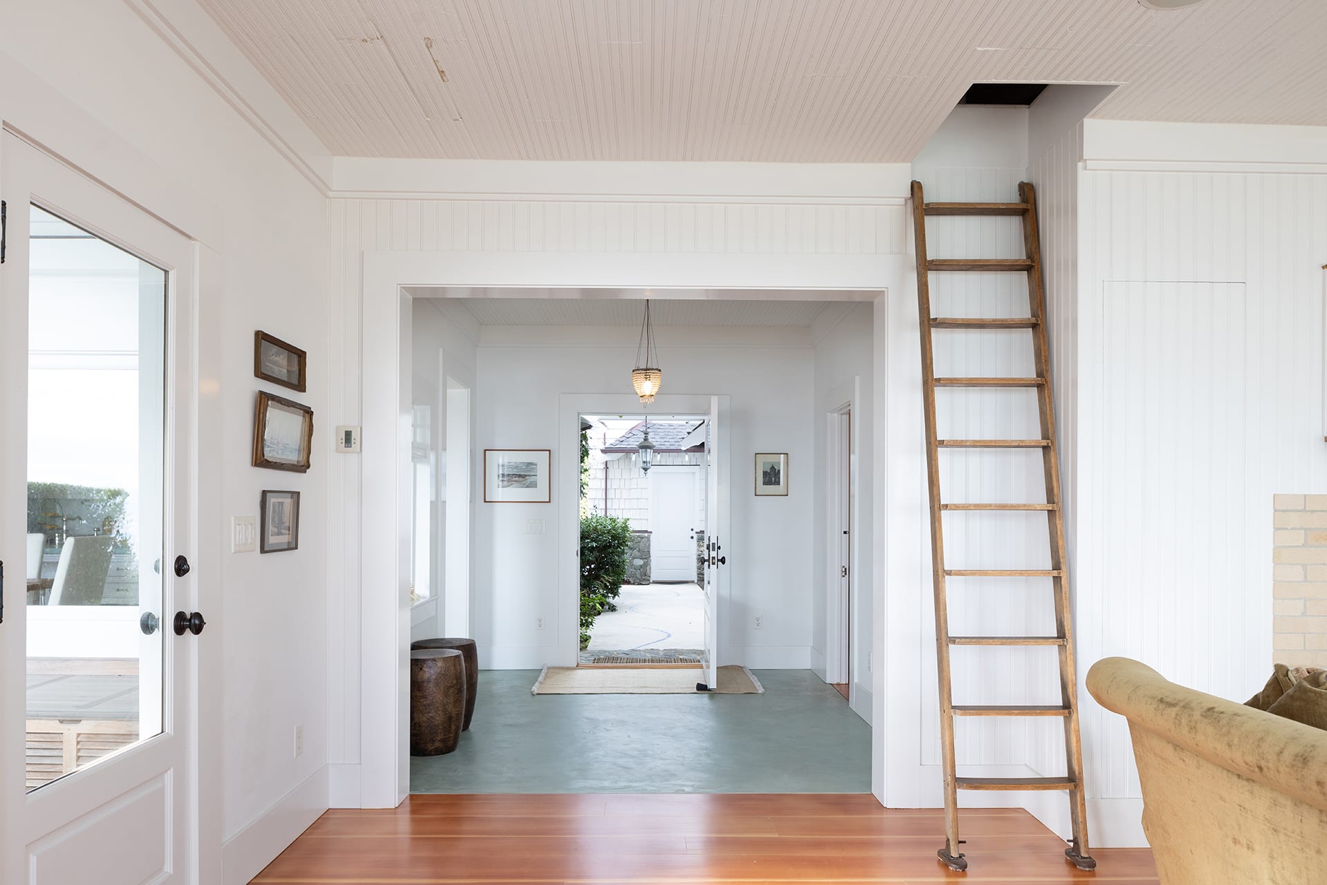 Luxurious Oceanfront Living - 106 Livermore Avenue
