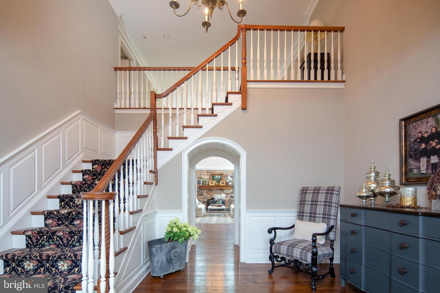 11 Greenbriar Cir