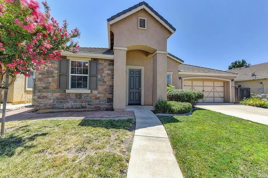 12286 Canyonlands Dr