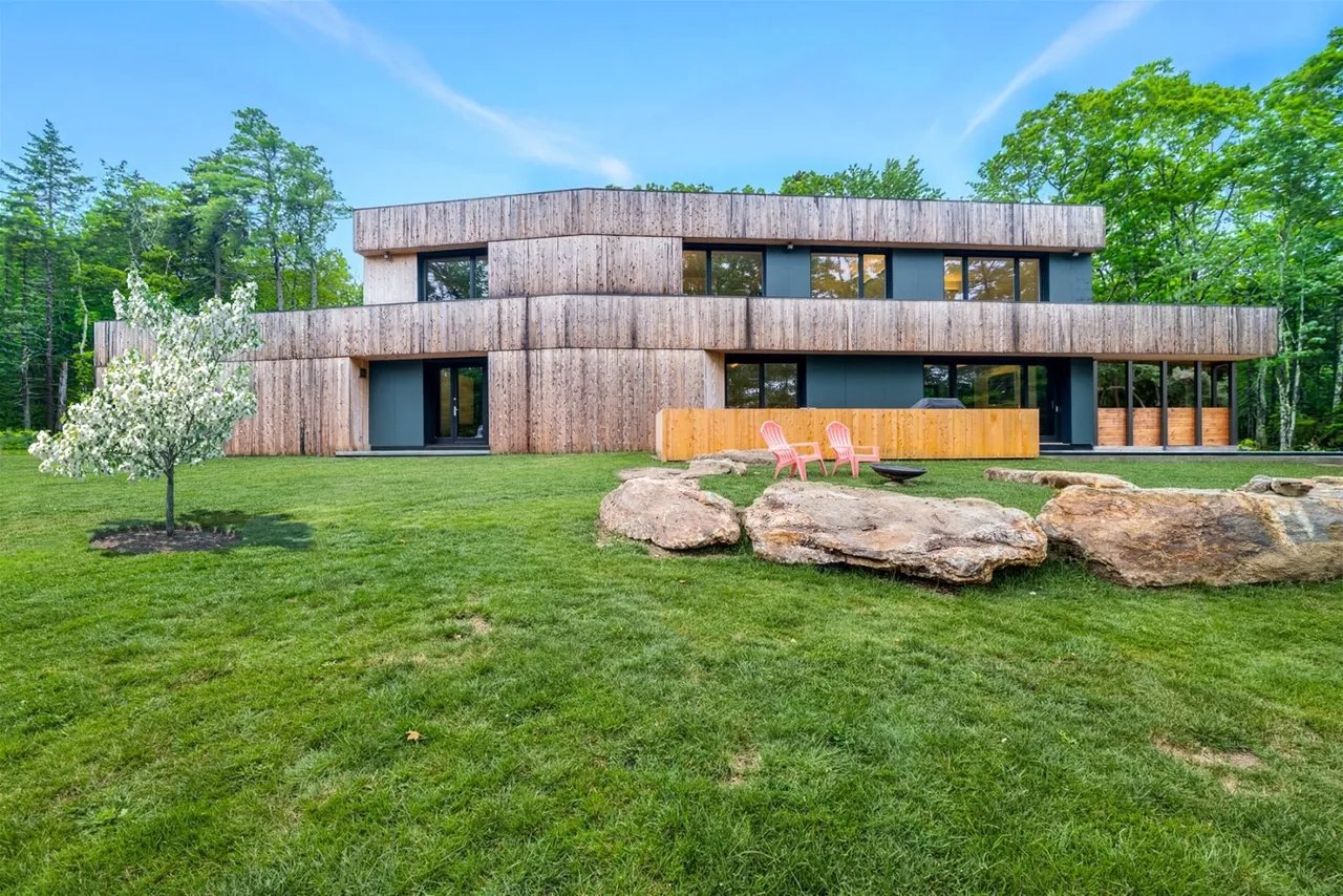 A Private Coastal Retreat Near Maines Most Charming Harbors