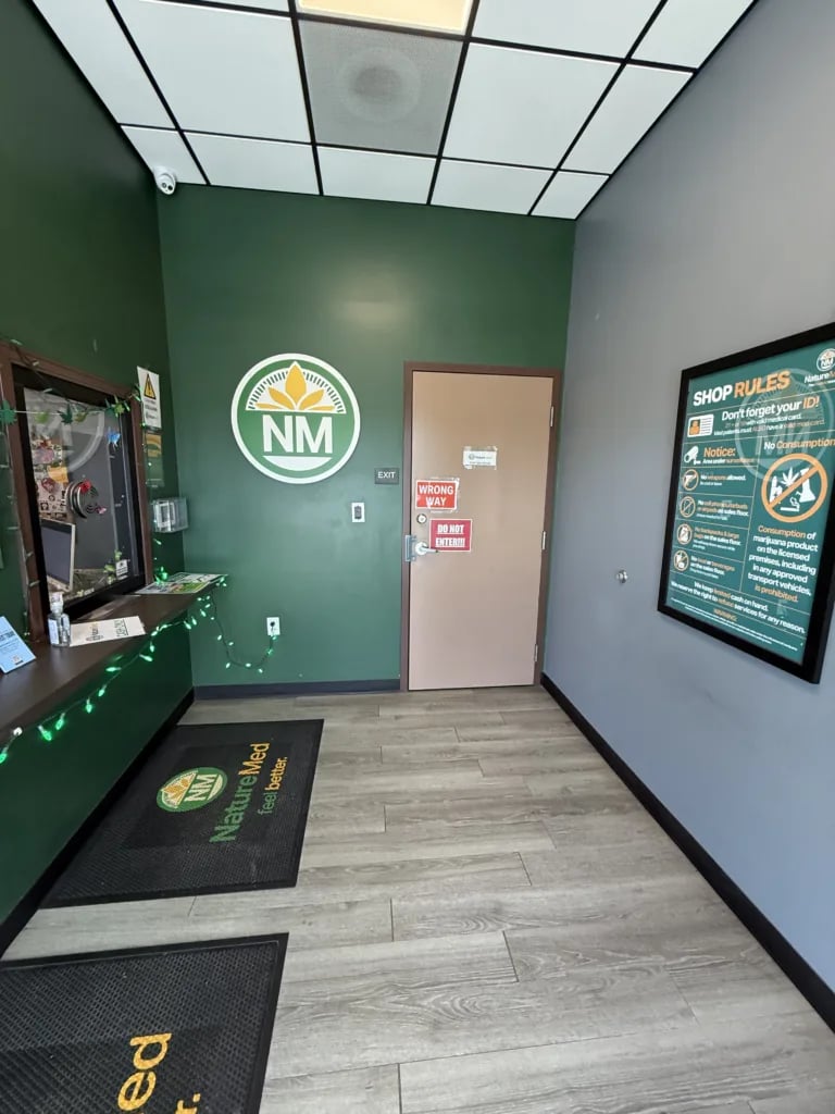 Why are more Missouri consumers turning to cannabis experts instead of product labels?