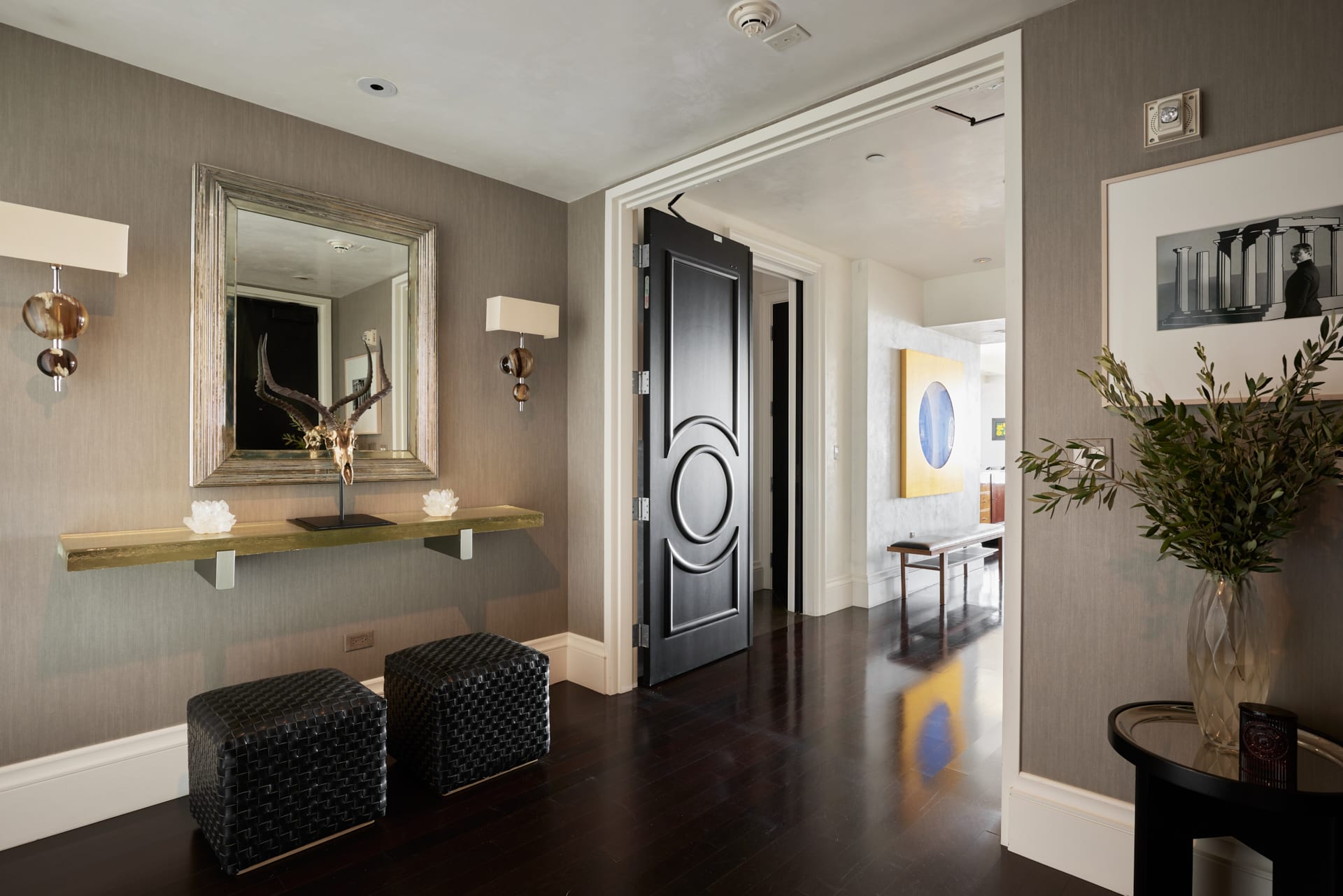 The Californian #1704, Wilshire Corridor