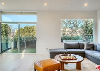 507 Orlando Ave, Unit 301