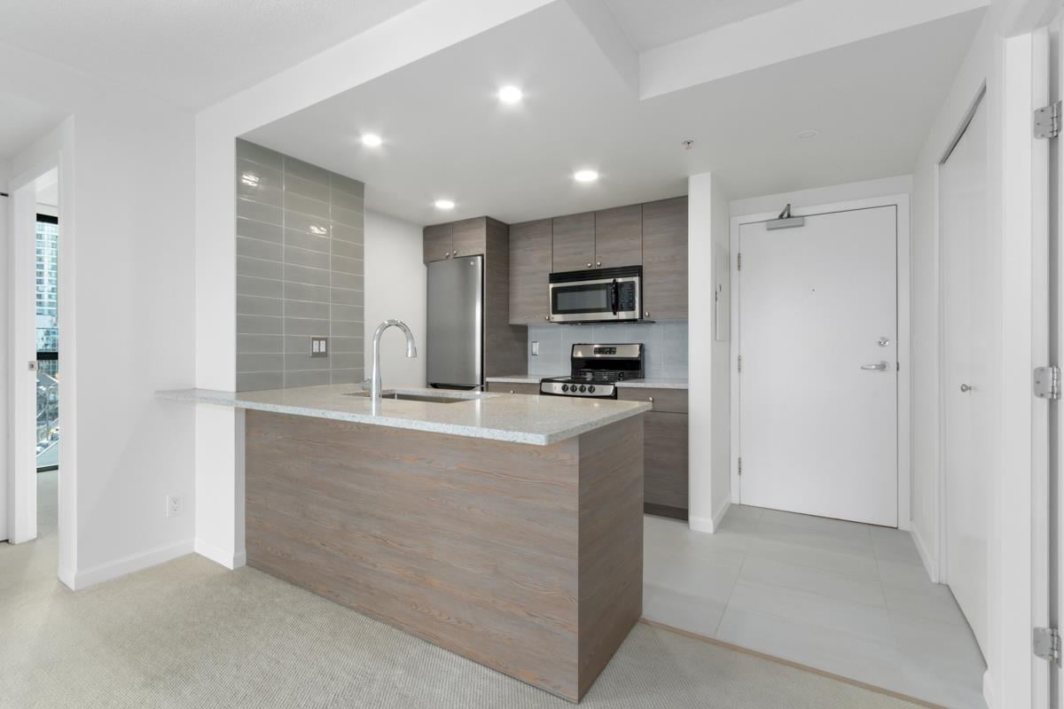 802-1331 W Georgia St