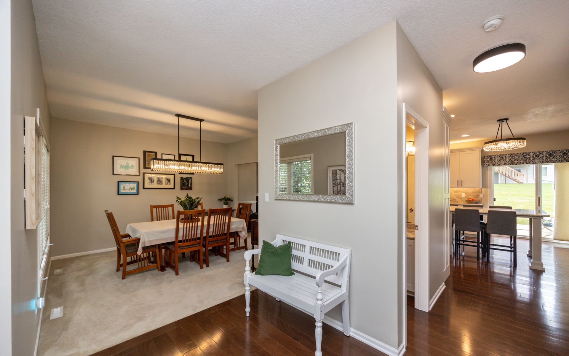 5542 Ponderosa Drive