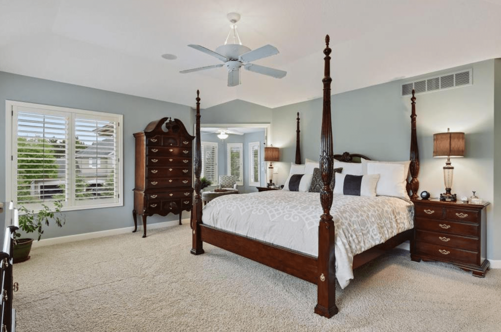 18194 Dove Court