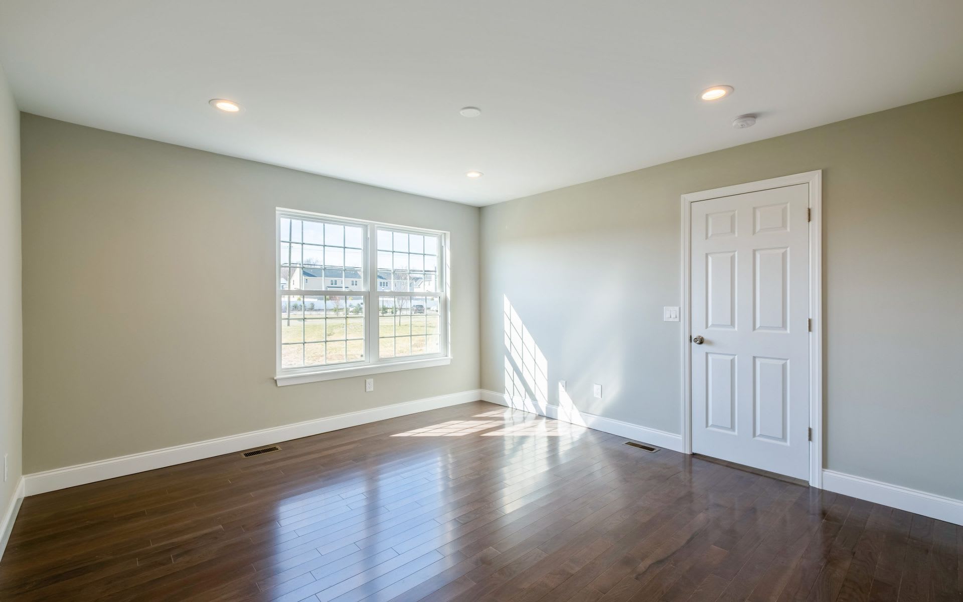 295 GORDON RD