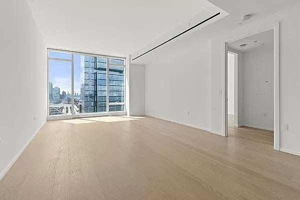 2 Waterline Square #25H