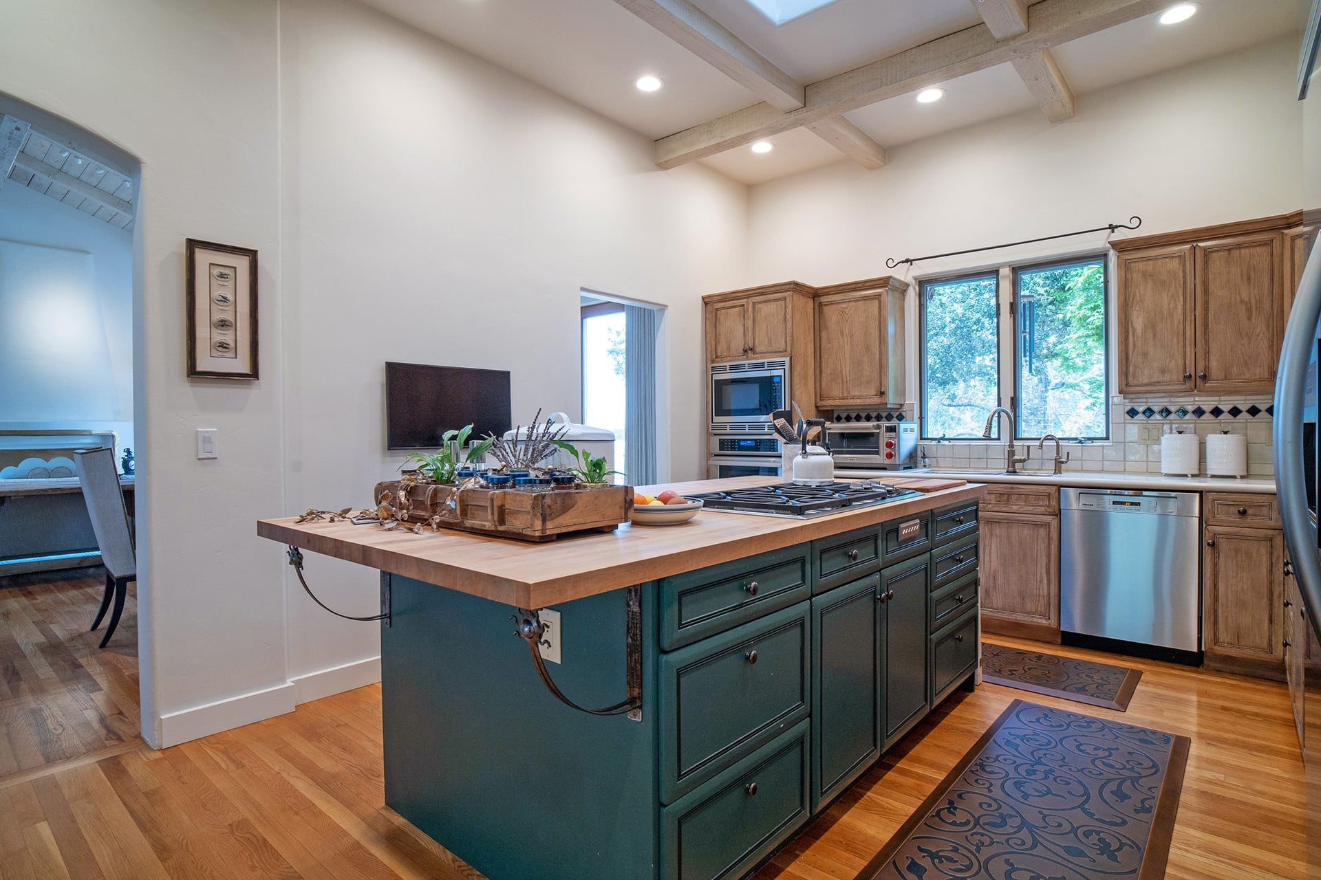 11430 Saddle Road - Monterey Masterpiece