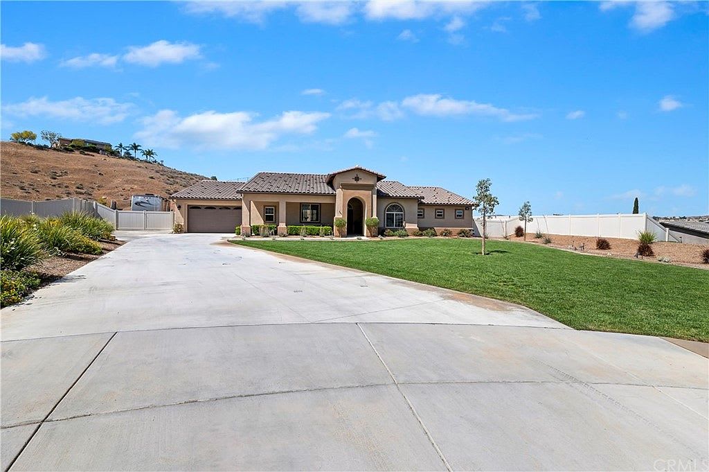 3430 Shandell Ct