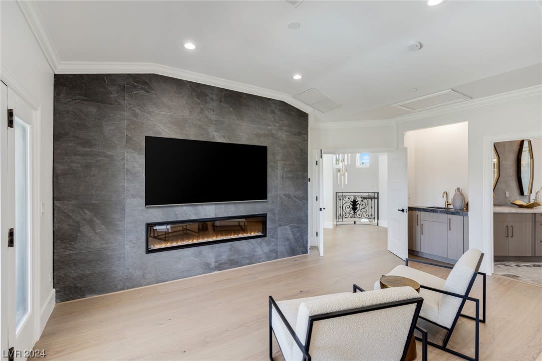 22 Anthem Pointe Ct