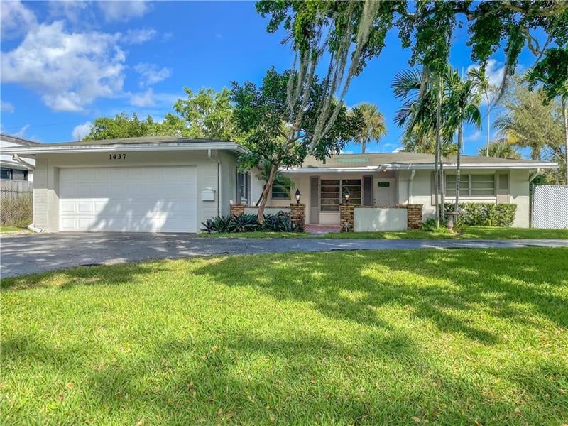 1437 SW 13th Ct