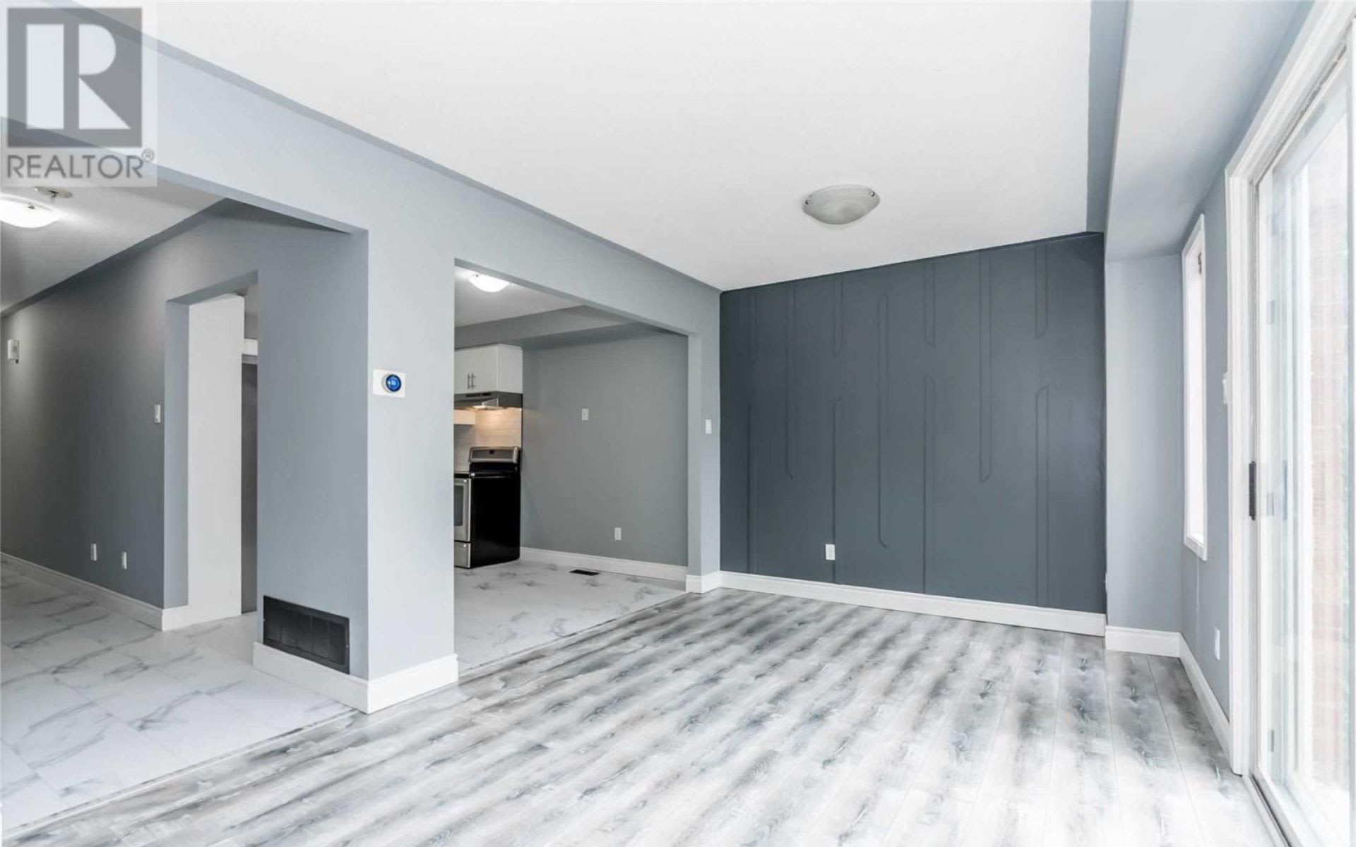 66 Potter Cres