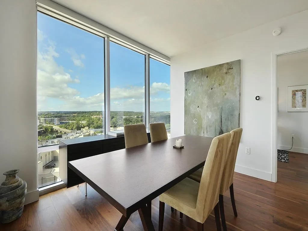 300 BOWIE ST, UNIT 1303
