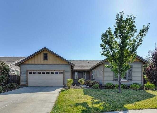 4097 Pingree Lake Way