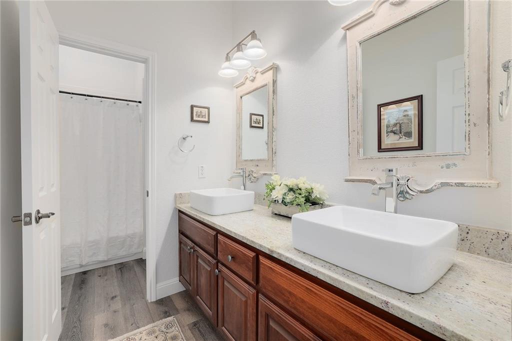 1692 Greenside TRL