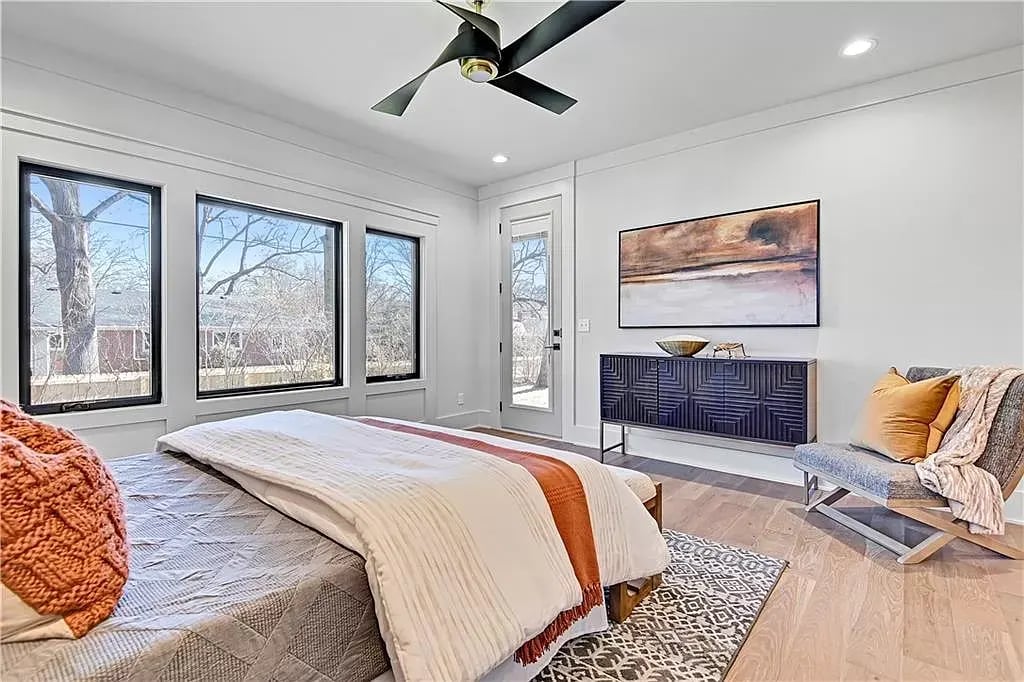 9435 Meadow Lane