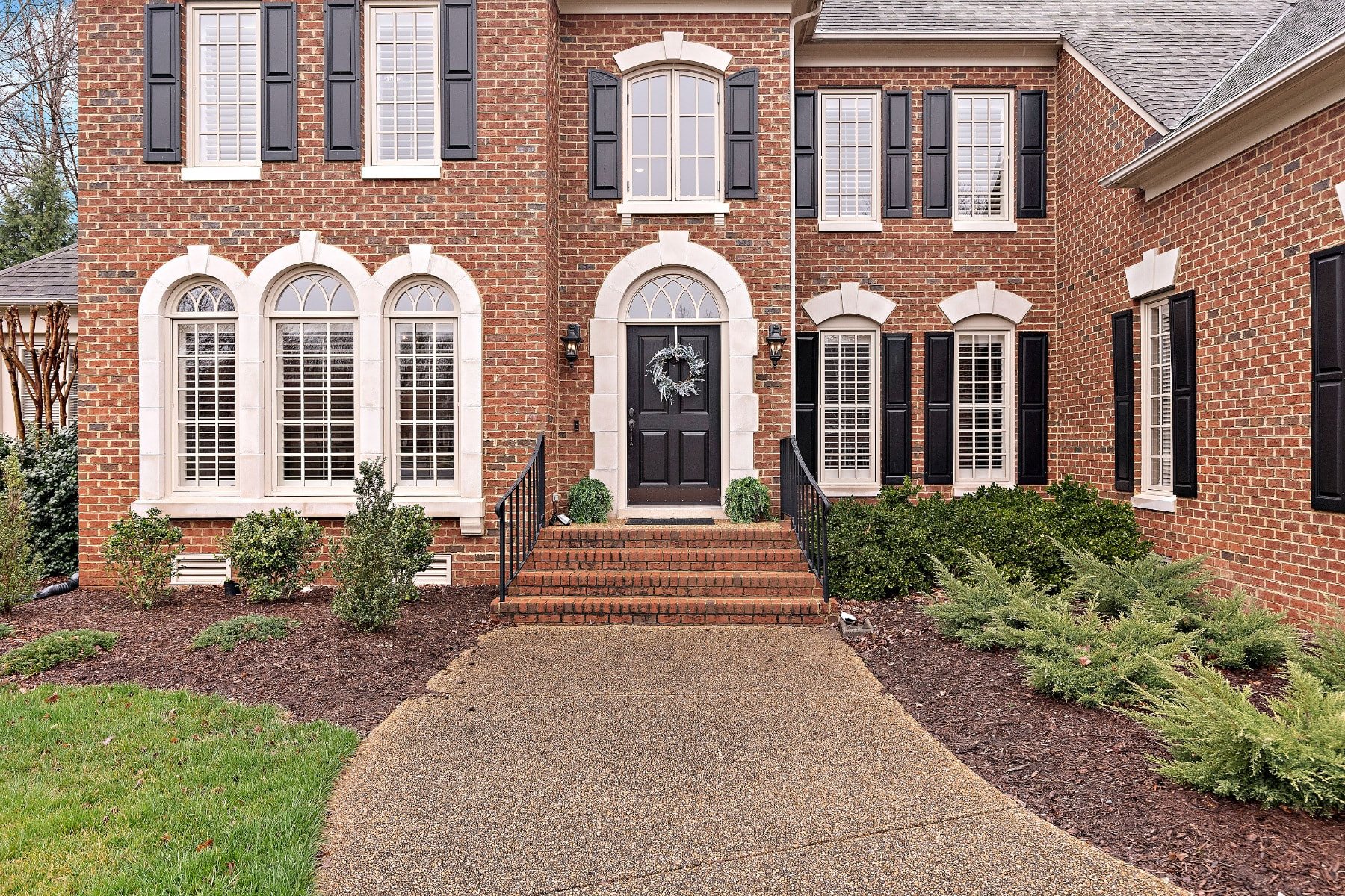 3700 Ellerton Drive
