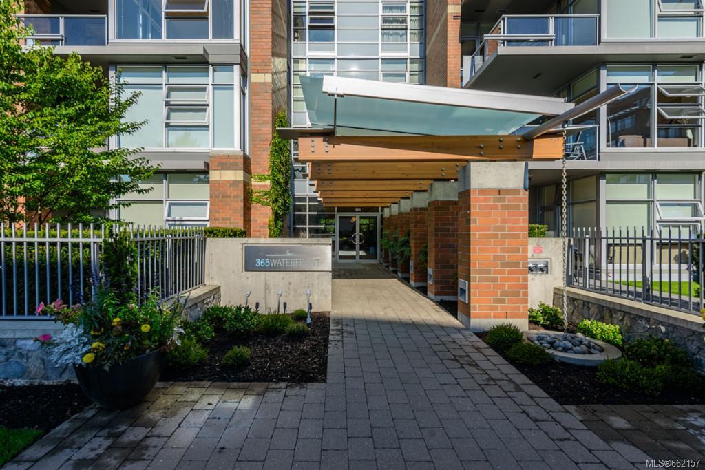 318-365 Waterfront Cres