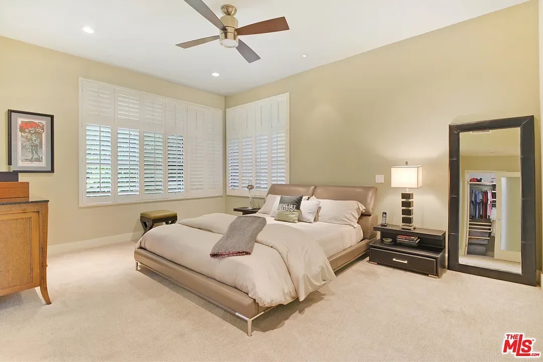 11636 Montana Ave APT 101