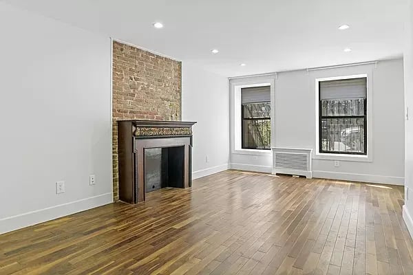 149 Stuyvesant Ave Apt: 1 