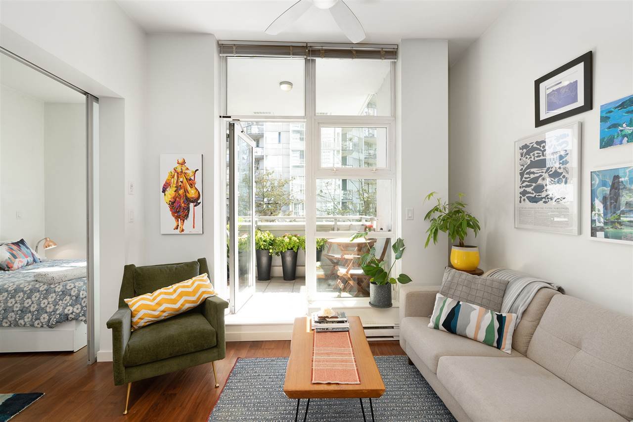 306-1205 Howe Street, Vancouver