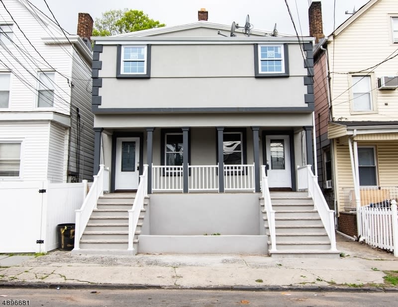 158 Catherine St