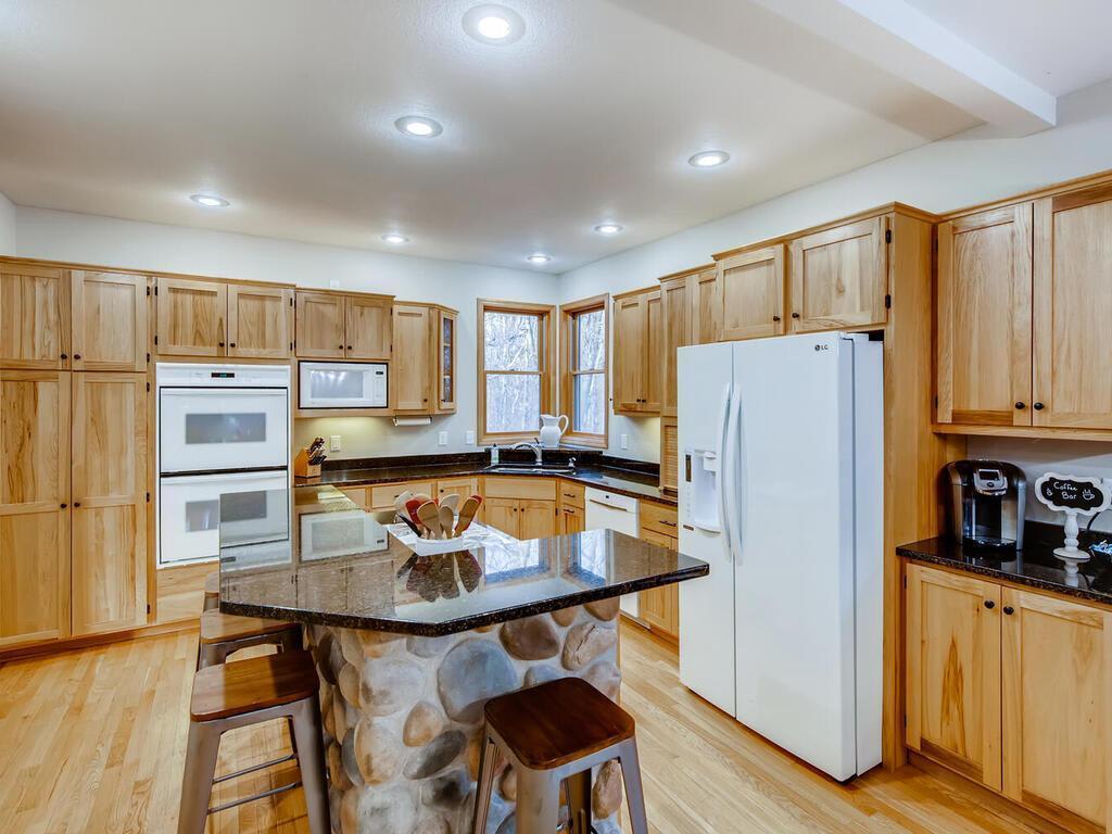 407 County Rd E