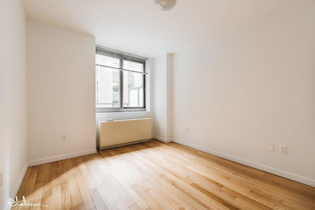2 Gold Street, Apt 28A