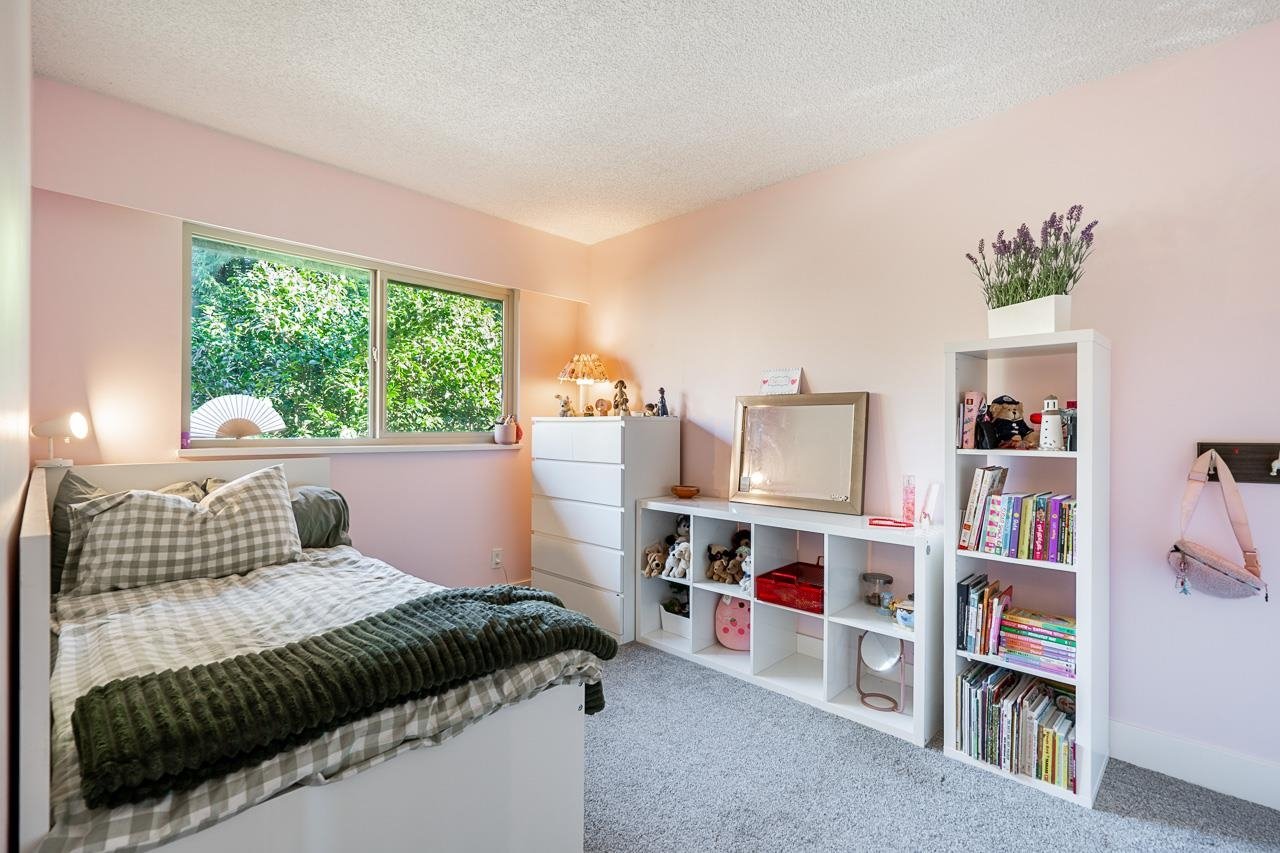 2076 Purcell Wy