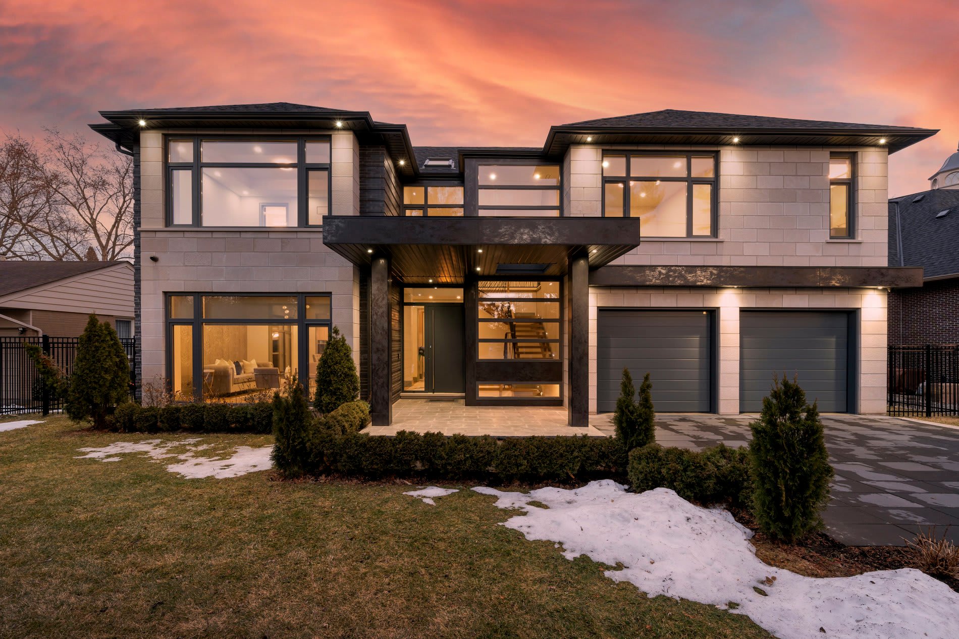 302 Willa Rd