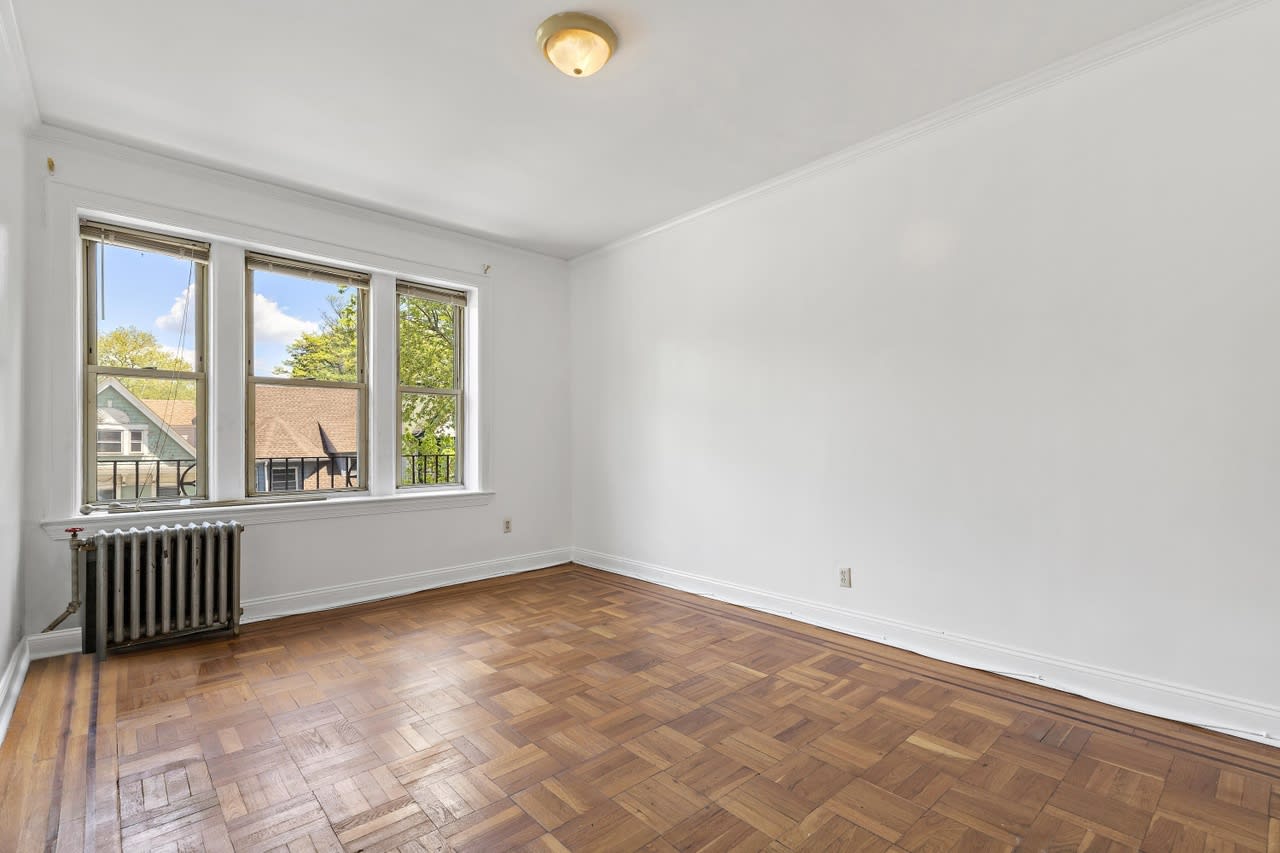 149 Bentley Ave Unit C1