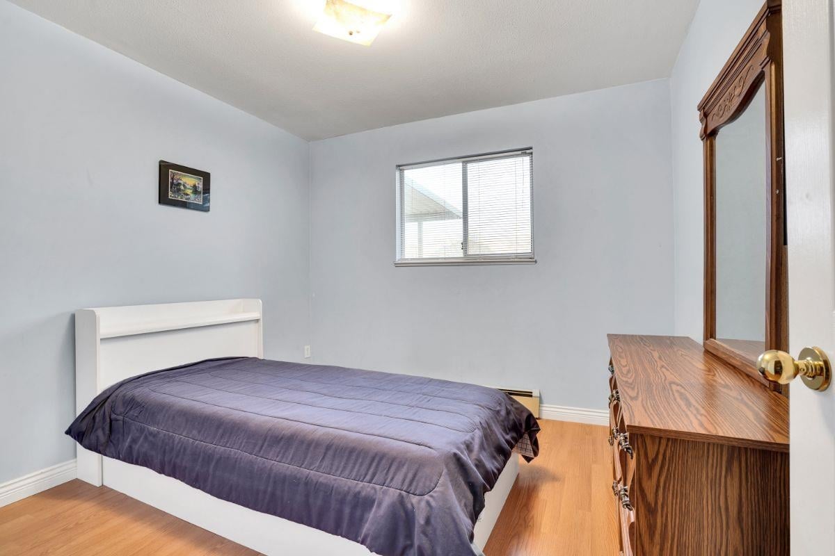 7562 Cariboo Road Rd, Burnaby