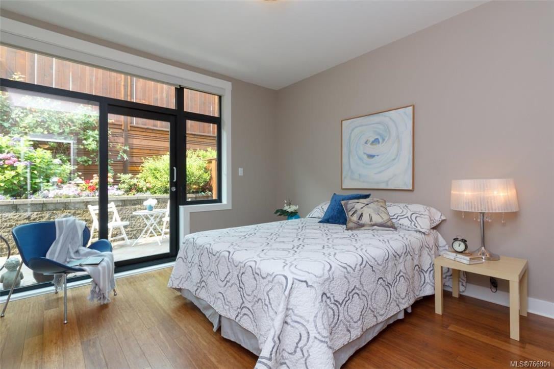 103-9820 Seaport Pl