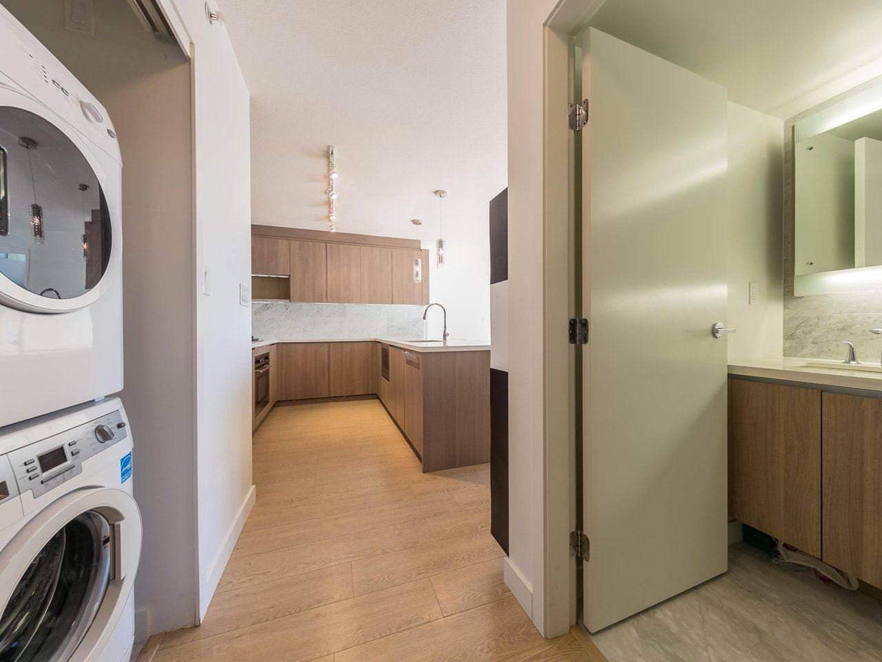 706-13696 100 Avenue, Surrey