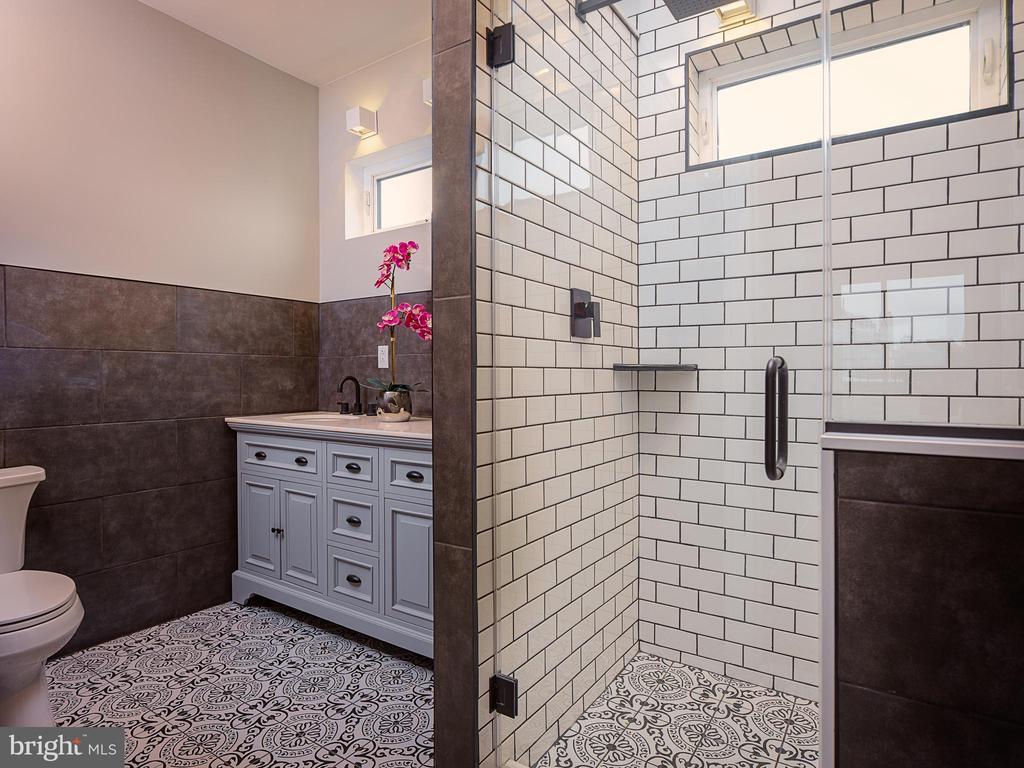 15 Cheap Ways to Freshen Up Your Bathroom This Weekend | HGTV