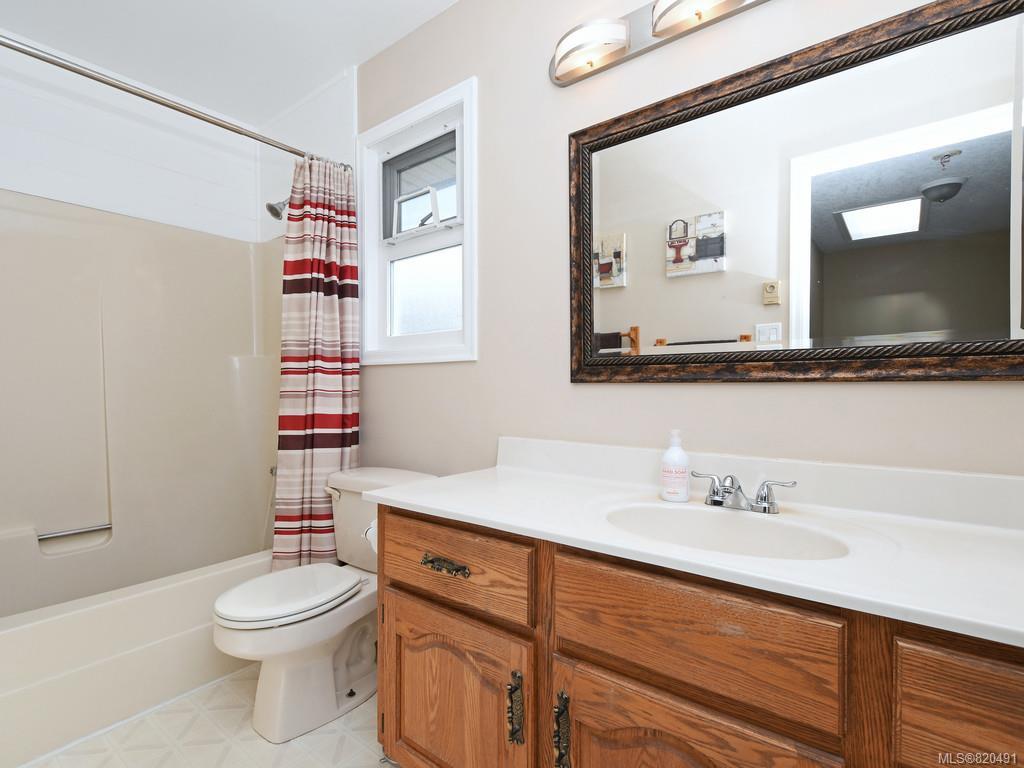 2952 Elegante Pl, Langford