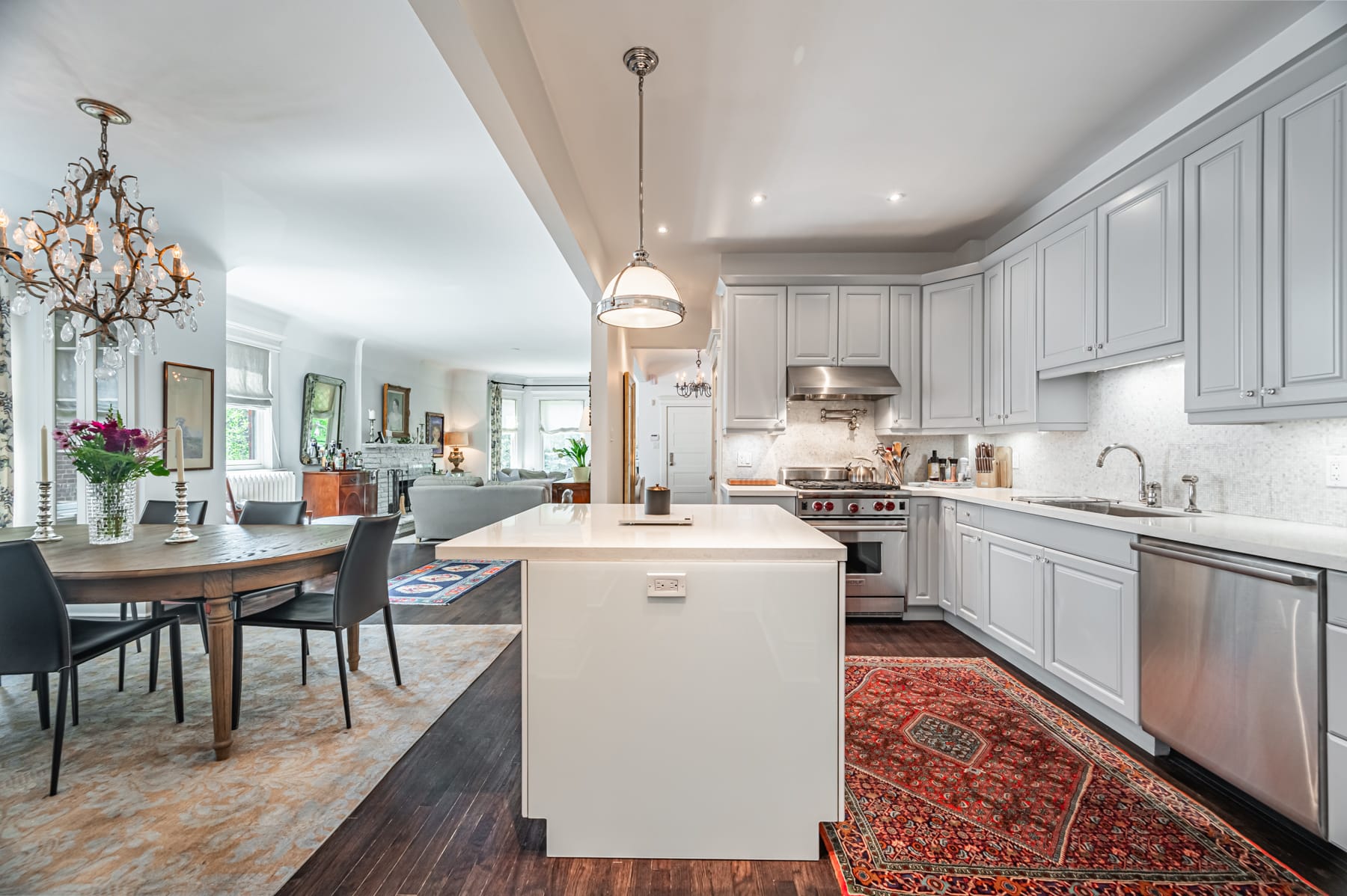 18 Castle Frank Cres